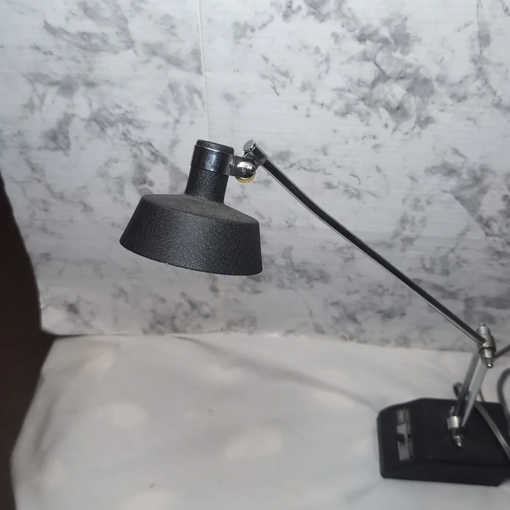 Vintage MCM Black/Chrome Transformer Powered Adjustable Desk Lamp Low/Hi Beams